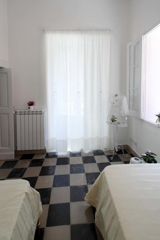 La Vitagira Monopoli Cameră foto